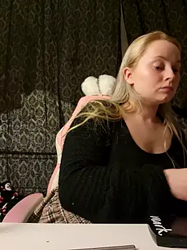 EmilyAngelUK online show from 12/05/25, 01:49