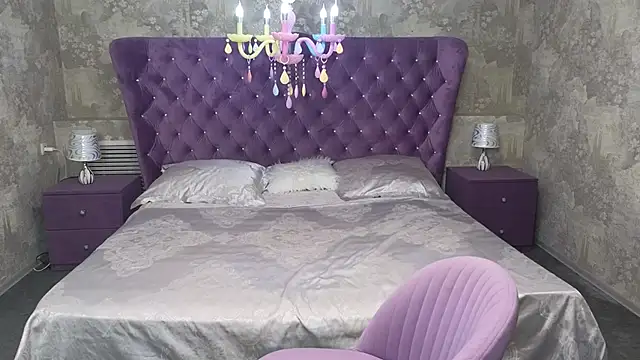 Eloisa Eliot online show from 12/03/25, 04:06