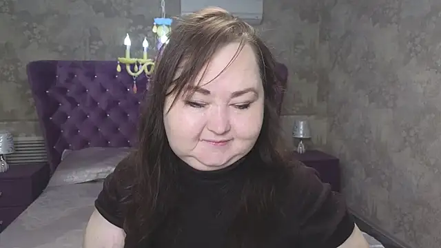 Eloisa Eliot online show from 12/22/25, 04:18