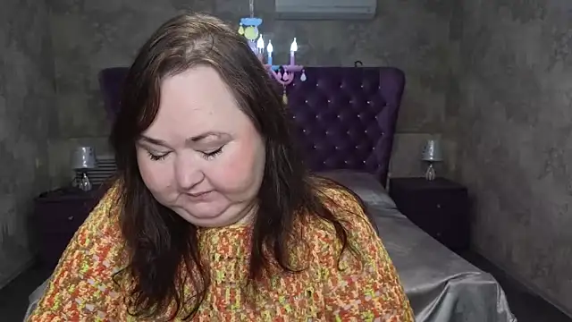 Eloisa Eliot online show from 10/20/25, 02:50