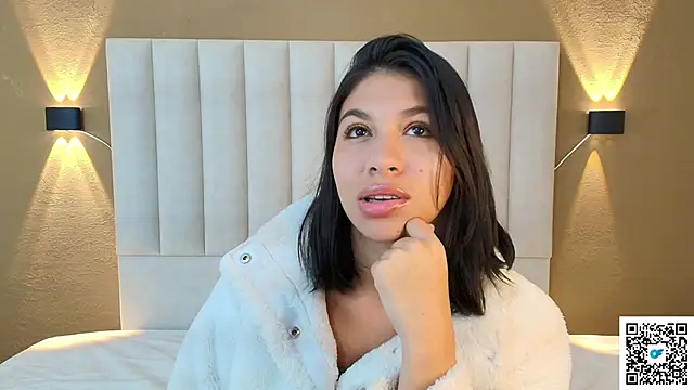 goddess saori  online show from 11/18/25, 12:59