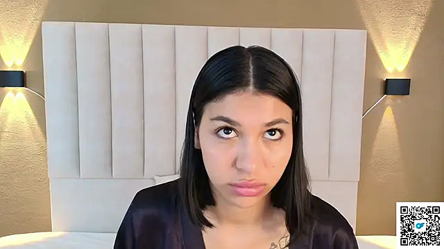 goddess saori  online show from 10/30/25, 12:36