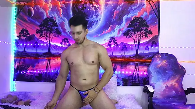 Liam forest  online show from 04/08/26, 02:40