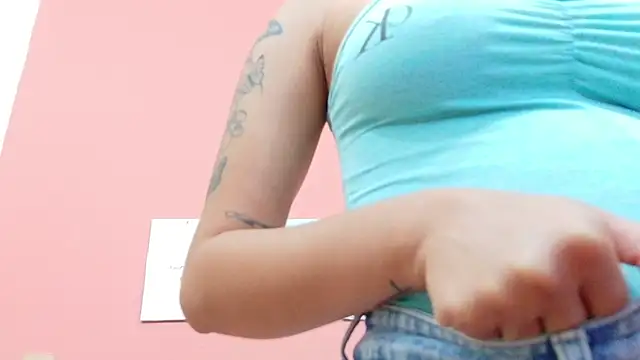 little beillis online show from 10/26/25, 12:49