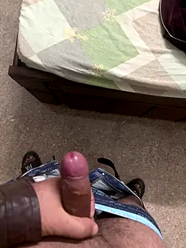 Hotguyforfun online show from 12/04/25, 12:15