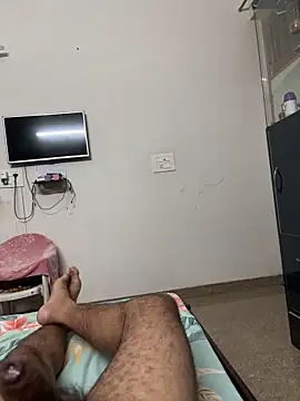 Hotguyforfun online show from 10/21/25, 10:53