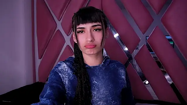 Alynn Bri  online show from 04/03/26, 03:02