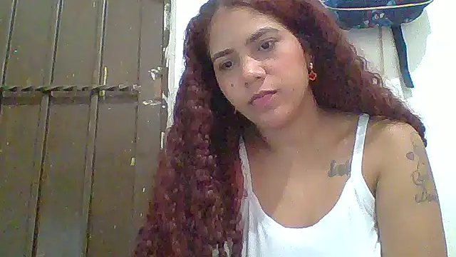 Snapshot of Daila_Lucia chatting on 09/08/25, 05:01 Daila Lucia online show from 09/08/25, 05:01