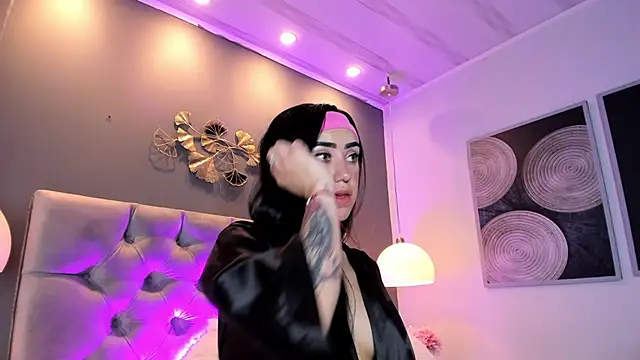 Snapshot of athziry_g chatting on 11/09/25, 05:17 athziry g online show from 11/09/25, 05:17