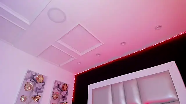 Snapshot of athziry_g chatting on 02/04/26, 03:29 athziry g online show from 02/04/26, 03:29