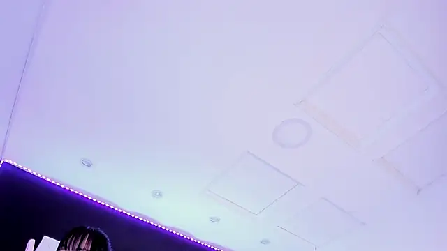 Snapshot of athziry_g chatting on 01/09/26, 07:37 athziry g online show from 01/09/26, 07:37