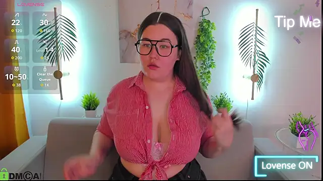 Tara Torres online show from 11/07/25, 07:46