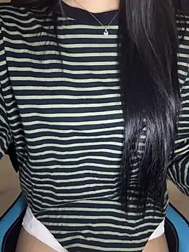 Dolly282 online show from 04/15/26, 01:00