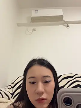 shishi0688 online show from 04/18/26, 12:29