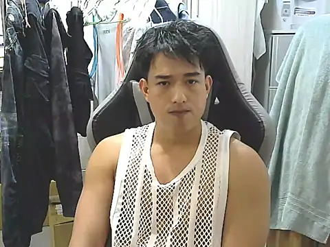 hunterXhan online show from 11/04/25, 01:26