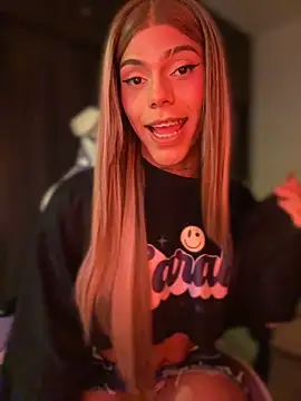 Snapshot of Flora_Minx chatting on 02/24/26, 12:33 Flora Minx online show from 02/24/26, 12:33