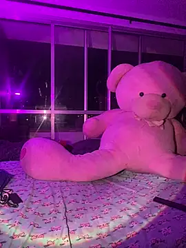 Snapshot of Flora_Minx chatting on 02/07/26, 10:12 Flora Minx online show from 02/07/26, 10:12