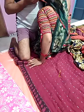 Snapshot of Sonabhabhi96 chatting on 05/19/26, 04:03 Sonabhabhi96 online show from 05/19/26, 04:03