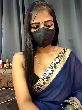 Misss-julli online show from 11/30/25, 02:45