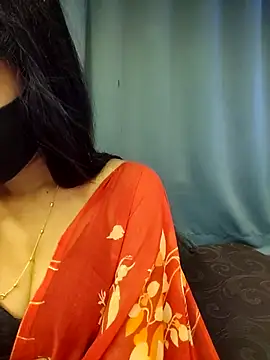Misss-julli online show from 03/24/26, 07:19