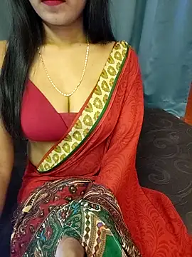 Misss-julli online show from 04/07/26, 09:00