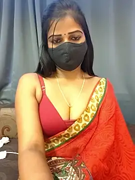 Misss-julli online show from 10/15/25, 05:50