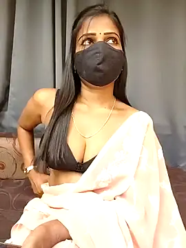 Misss-julli online show from 10/11/25, 04:41