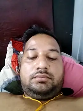 Snapshot of sumit_19 chatting on 09/20/25, 08:47 sumit 19 online show from 09/20/25, 08:47