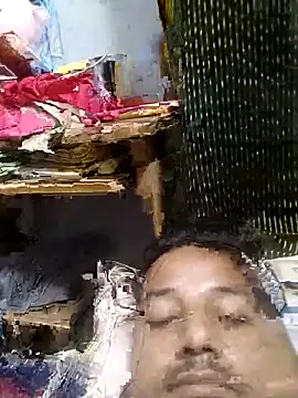 Snapshot of sumit_19 chatting on 10/31/25, 04:47 sumit 19 online show from 10/31/25, 04:47