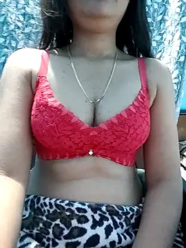 Vaani Actress online show from 03/24/26, 02:39