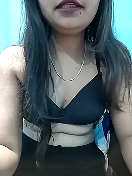 Vaani Actress online show from 02/17/26, 08:00