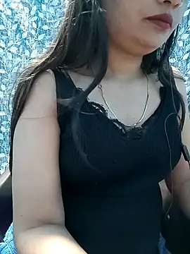 Vaani Actress online show from 04/04/26, 03:40