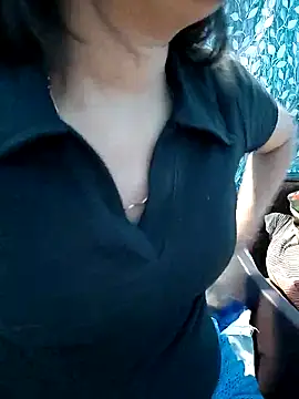 Vaani Actress online show from 04/08/26, 04:41