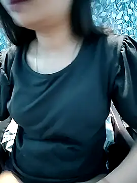 Vaani Actress online show from 04/12/26, 02:09