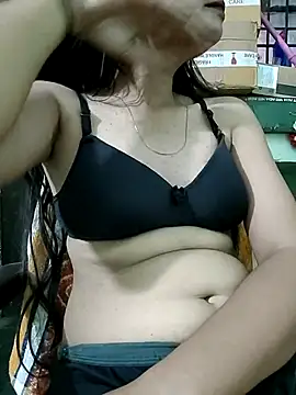Snapshot of Vaani_Actress chatting on 09/19/25, 01:20 Vaani Actress online show from 09/19/25, 01:20