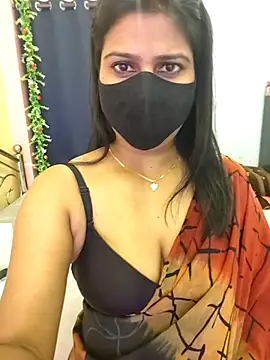 Snapshot of hoty_sonali chatting on 10/04/25, 01:56 hoty sonali online show from 10/04/25, 01:56