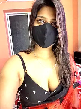 hoty sonali online show from 04/18/26, 02:52