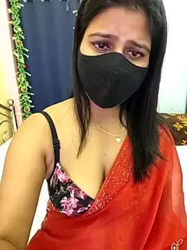Snapshot of hoty_sonali chatting on 10/11/25, 05:58 hoty sonali online show from 10/11/25, 05:58