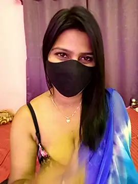 Snapshot of hoty_sonali chatting on 10/12/25, 06:04 hoty sonali online show from 10/12/25, 06:04