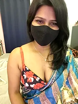 Snapshot of hoty_sonali chatting on 09/20/25, 02:33 hoty sonali online show from 09/20/25, 02:33