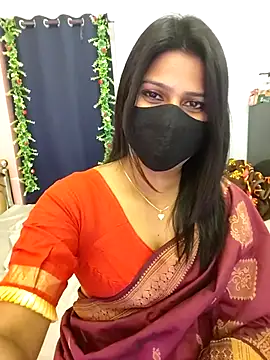 Snapshot of hoty_sonali chatting on 10/04/25, 12:56 hoty sonali online show from 10/04/25, 12:56
