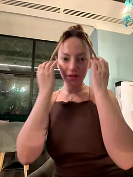 Sandra Jo online show from 10/08/25, 03:30