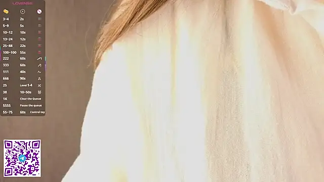 VanessaGrome online show from 10/24/25, 06:12