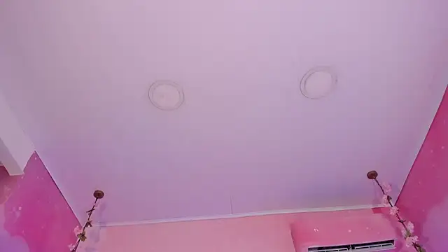 Snapshot of EllyMiller chatting on 02/27/26, 03:18 EllyMiller online show from 02/27/26, 03:18