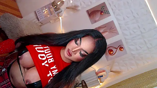 Lilly-lou online show from 05/01/26, 05:56