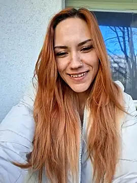 SlimBellaa online show from 12/16/25, 10:41