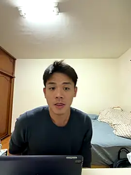 Foxfoxfox4 online show from 12/19/25, 03:47