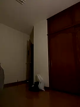 Foxfoxfox4 online show from 11/11/25, 04:13