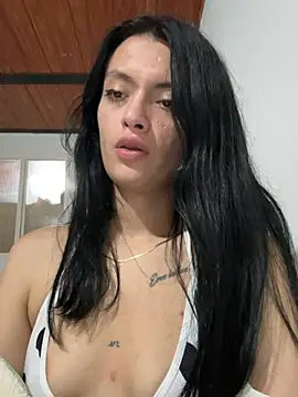 Snapshot of LiaCollings chatting on 02/19/26, 11:01 LiaCollings online show from 02/19/26, 11:01