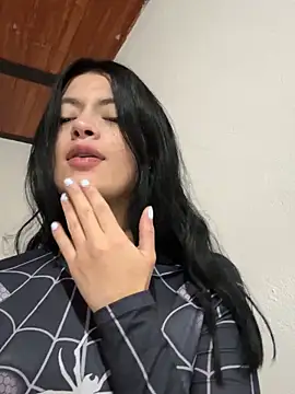 Snapshot of LiaCollings chatting on 02/17/26, 11:40 LiaCollings online show from 02/17/26, 11:40